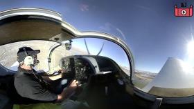 فیلم واقعیت مجازی پرواز با هواپیمای ملخی Monowheel