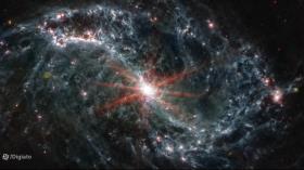جیمز وب و ابرهای تشکیل دهنده ستاره‌ای در کهکشانی دیگر